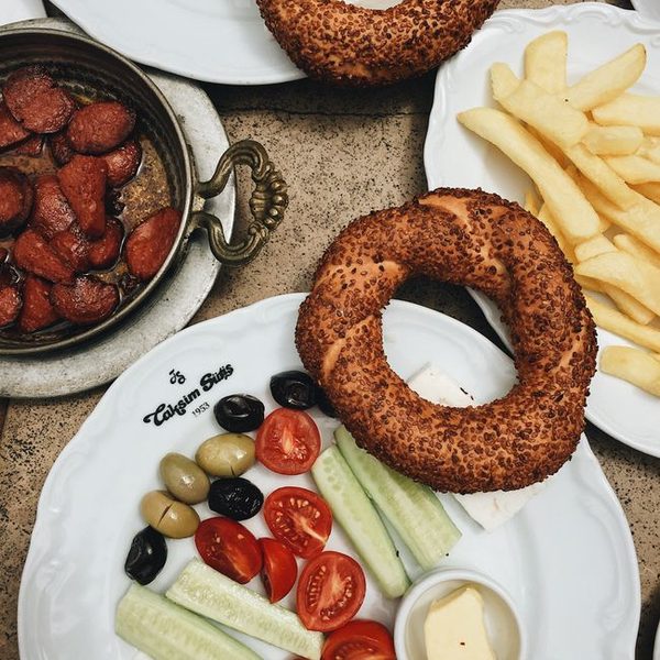 Pizzabrötchen Sucuk und Mozzarella